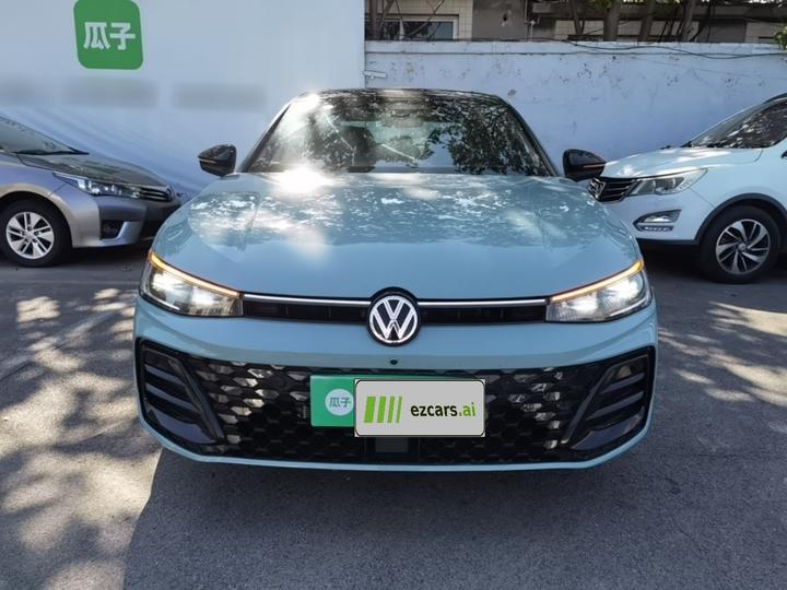 Passat 2026 Pro 380TSI photo 2