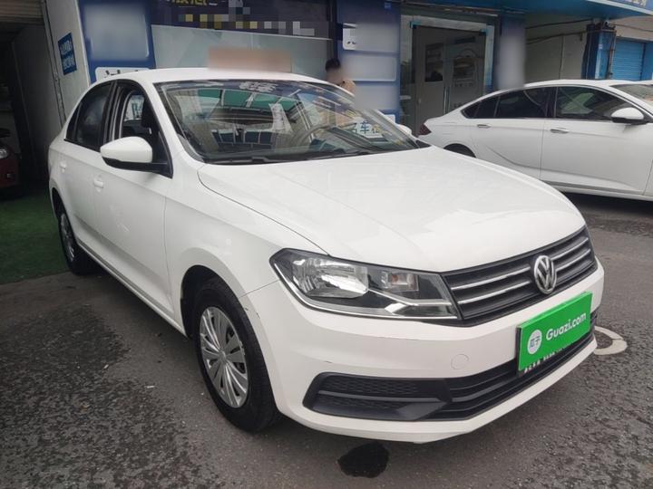 Santana 2018 1.5L AT photo 3