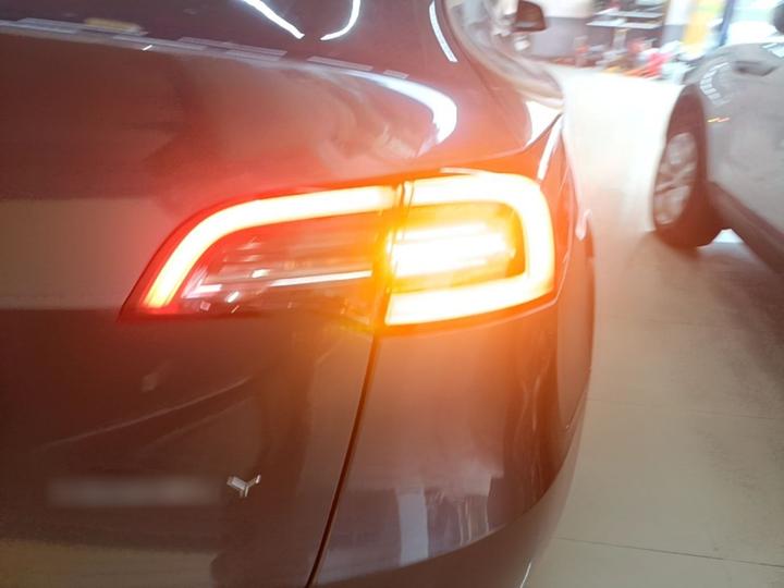 Model Y 2022 Facelift RWD photo 7