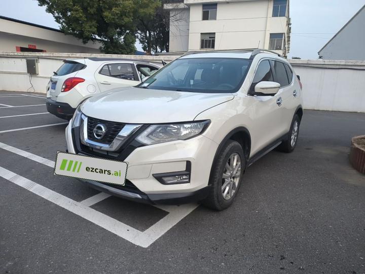 X-Trail 2017 2.0L CVT Comfort 2WD
