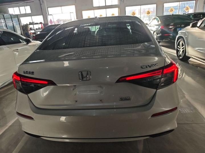 Civic 2023 240TURBO CVT photo 3