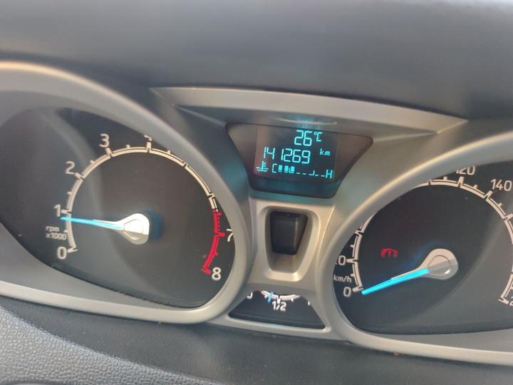 2017 1.5L MT Premium photo 6