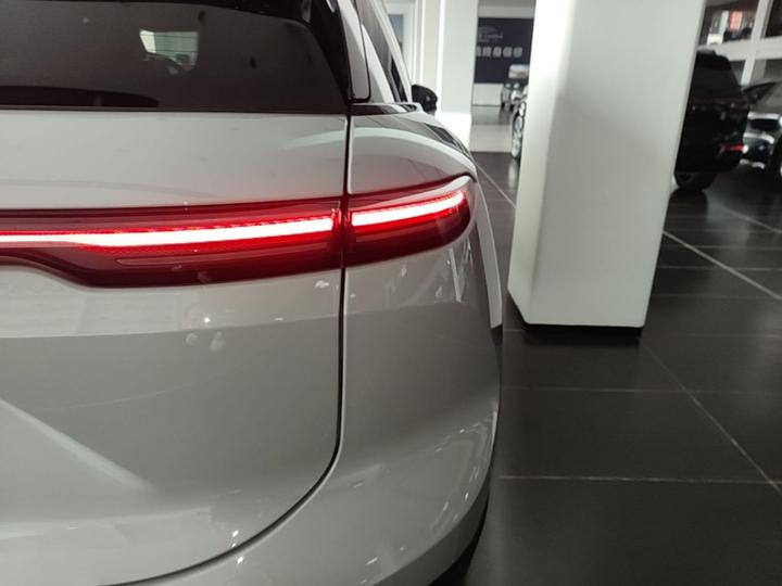 ES6 2024 75kWh photo 7