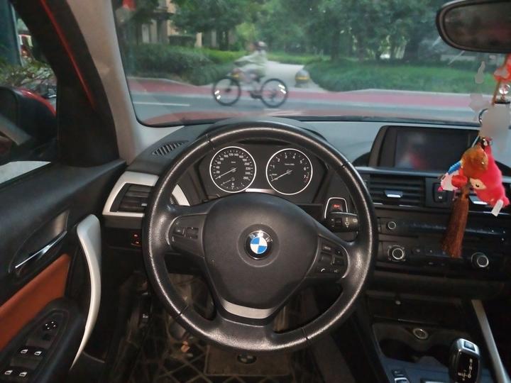 1 Series Imported 2012 116i Leading photo 3