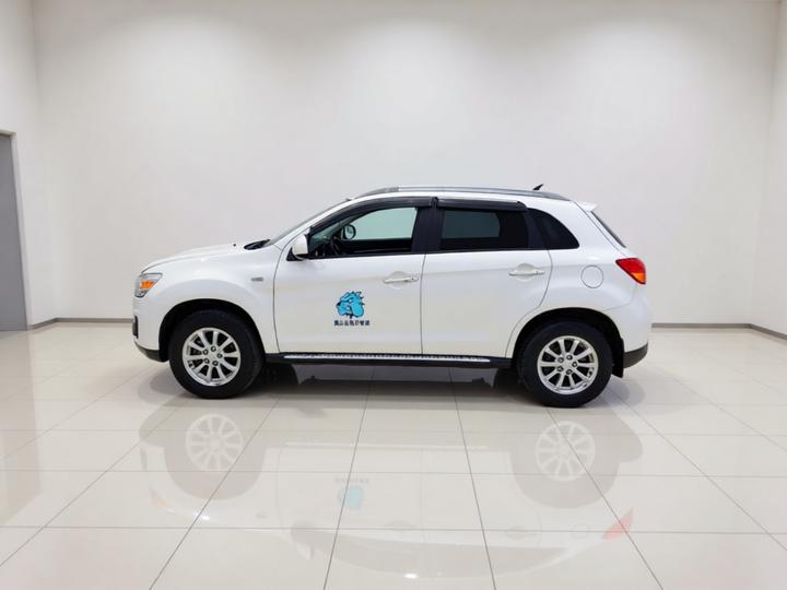 ASX 2013 1.6L MT RWD Standard photo 3