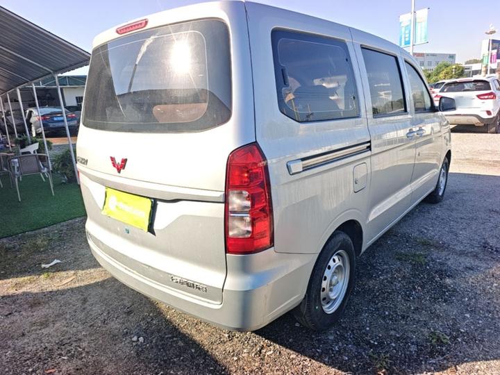 Wuling Hongguang V 2021 1.5L Facelift Energetic LAR photo 6