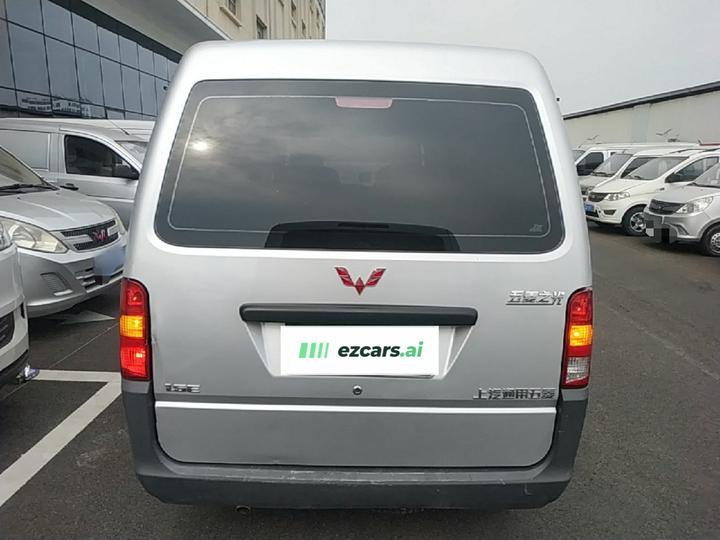 Wuling Zhiguang 2023 1.5L 5/7-Seater photo 3