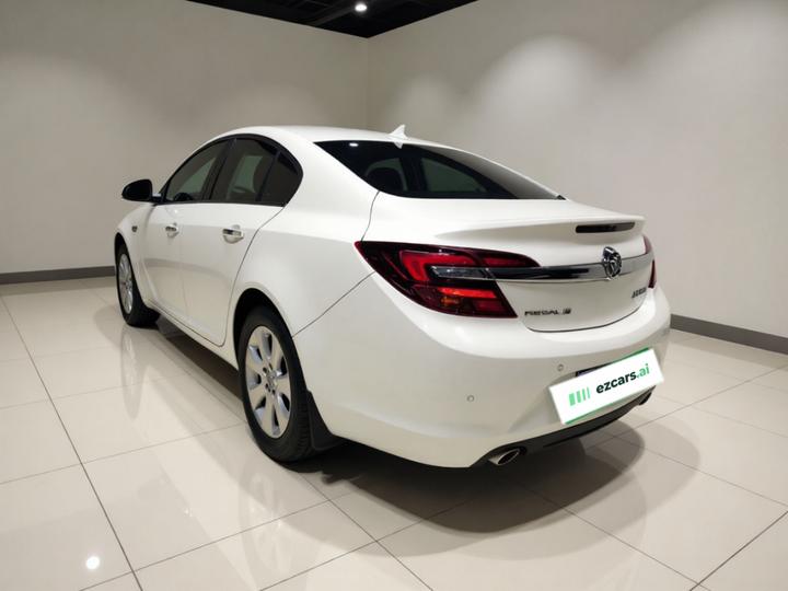 Regal 2015 1.6T Elite Tech photo 4