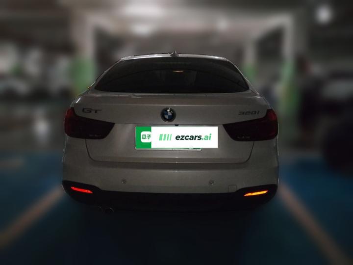 3 SeriesGT 2020 320i M Sport Package photo 5