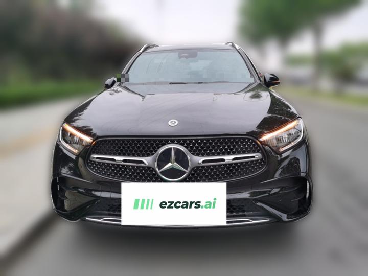 GLC 2024 GLC 300 L 4MATIC Dynamic 5-Seater photo 2