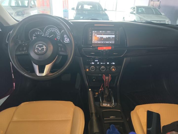 Atenza 2015 2.0L Luxury photo 5