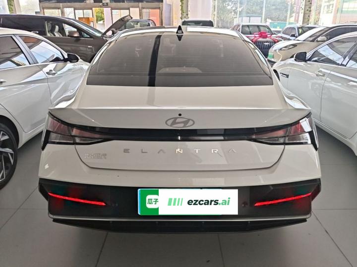 Elantra 2023 1.5L CVT GLX Elite photo 3