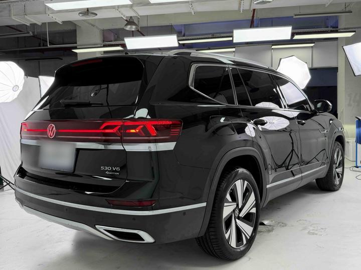Teramont 2022 530 V6 AWD Luxury photo 4