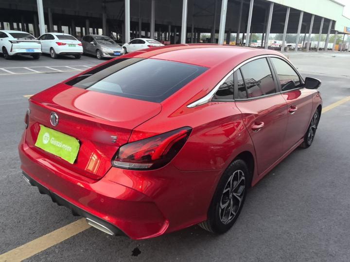 MG5 2021 180DVVT CVT Luxury photo 4