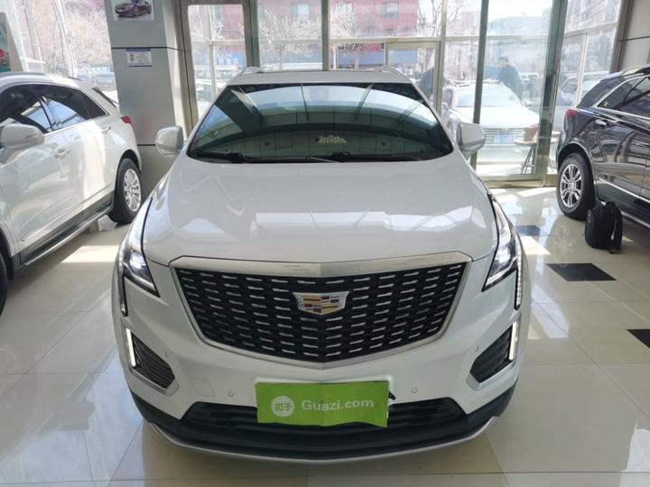 XT5 2020 28T Luxury photo 2