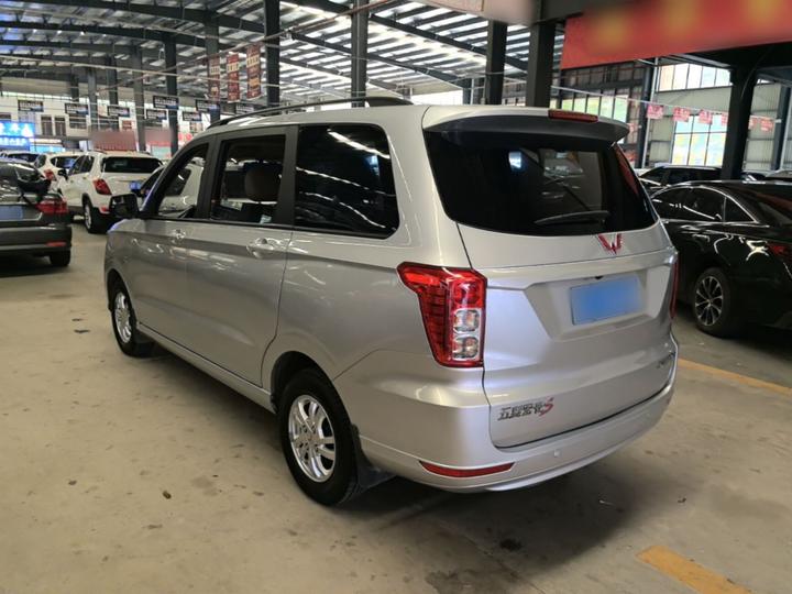 Wuling Hongguang 2021 1.5L S Comfort LAR photo 4