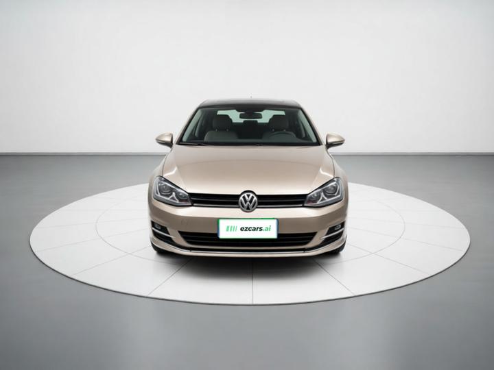 Golf 2015 1.6L AT Comfort photo 2