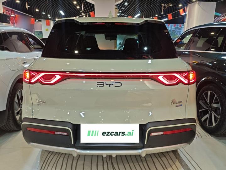 Yuan UP 2025 ADAS 401KM photo 3
