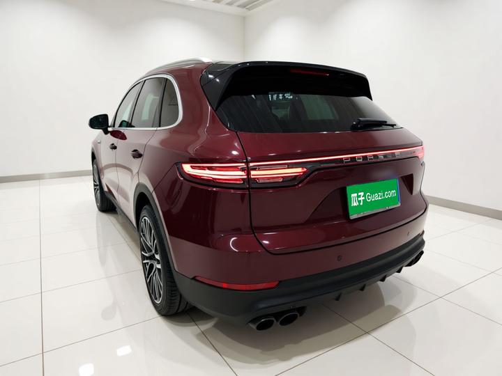 2018 Cayenne 3.0T photo 4