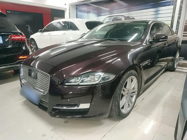 XJ 2018 XJL 3.0 SC RWD Business