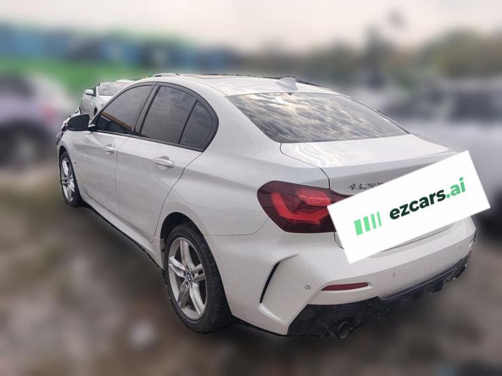 1 Series 2023 120i M Sport photo 4
