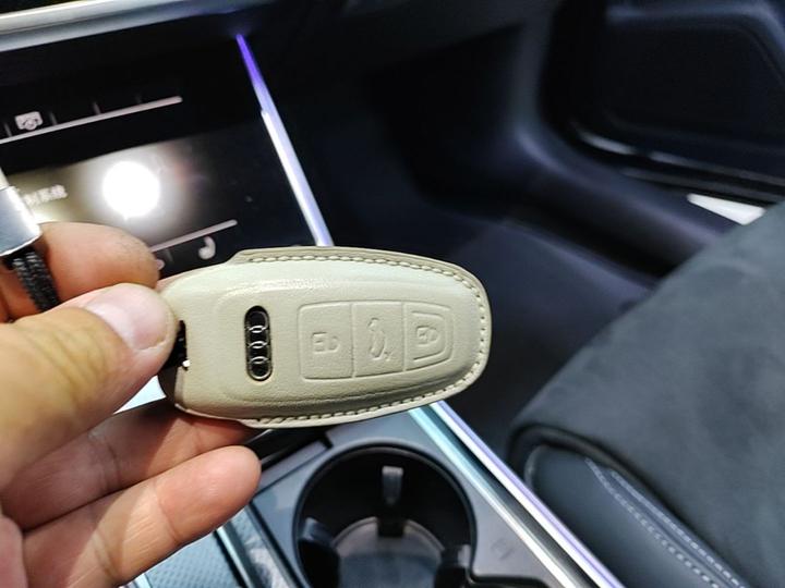 A7L 2024 45 TFSI quattro photo 8