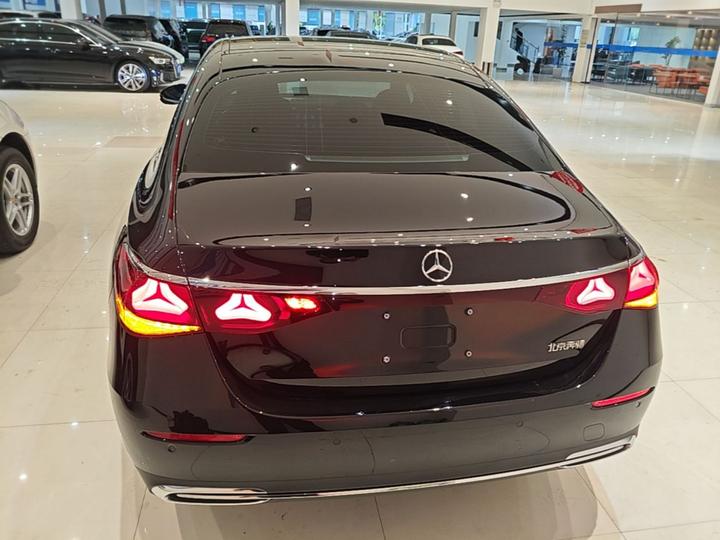 E-Class 2025 Facelift E 260 L photo 5