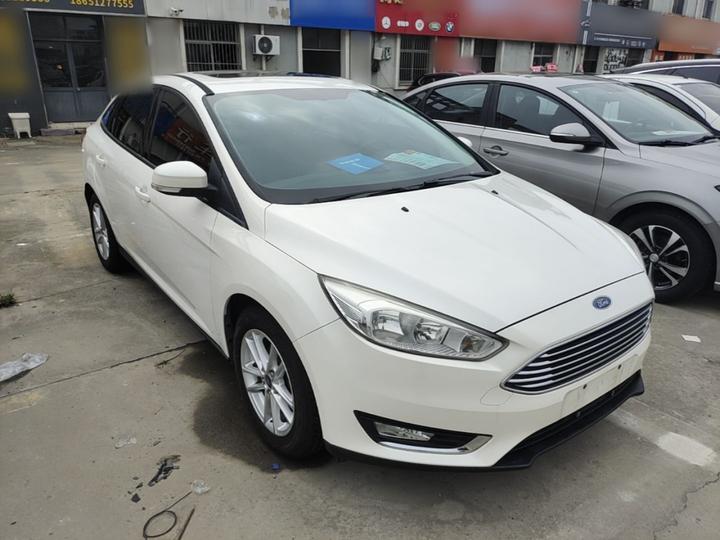 Focus 2015 Sedan 1.6L AT photo 3