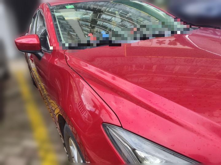 3 Axela 2016 Sedan 1.5L AT Comfort photo 3
