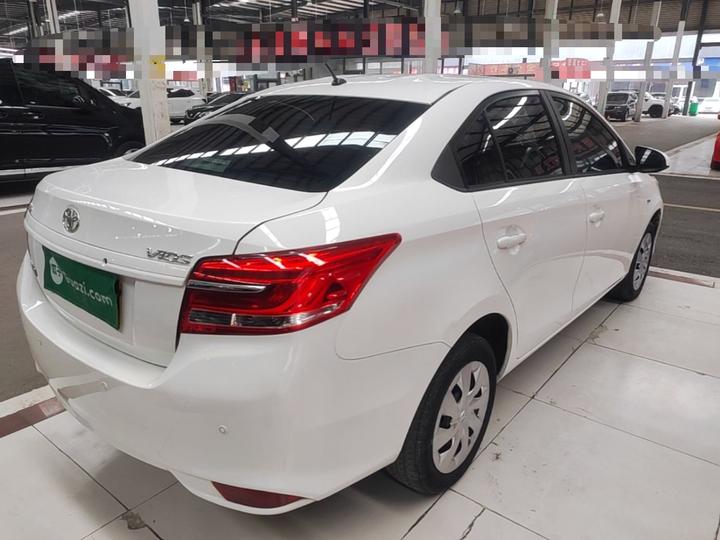 Vios 2017 1.5L CVT photo 4
