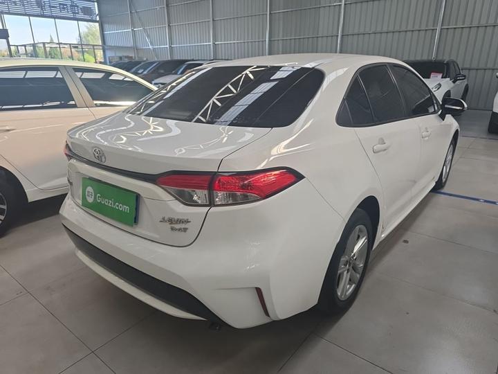 Levin 2022 185T CVT Luxury photo 4