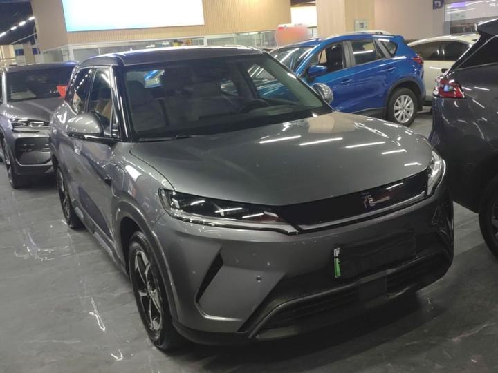 Yuan UP 2025 ADAS 401KM Leading photo 3