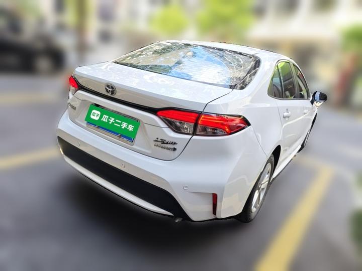 Levin 2022 Hybrid 1.8H E-CVT Leading photo 6