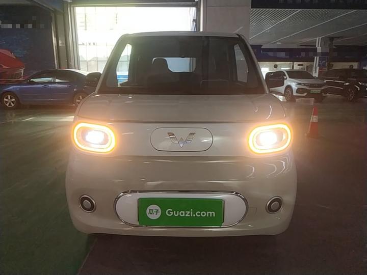 Hongguang MINIEV 2024 3rd Gen 215km photo 2