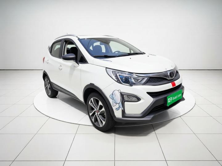 Yuan 2016 1.5L MT Premium photo 3