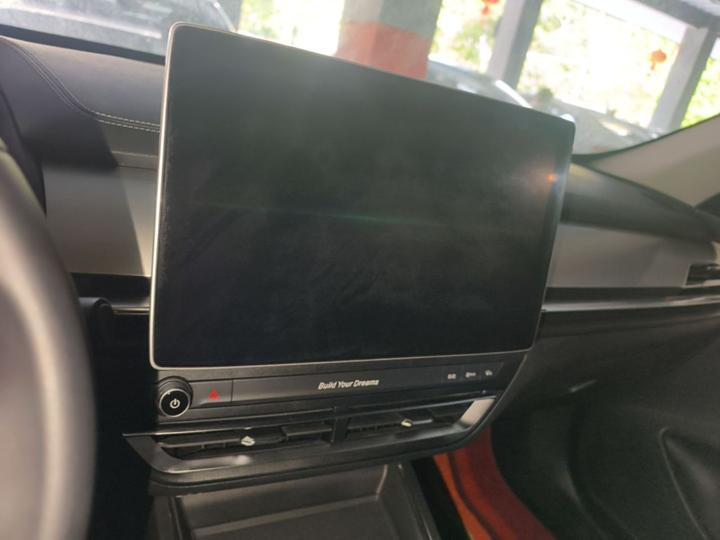 Qin Pro 2019 1.5TI AT Connected China V photo 8