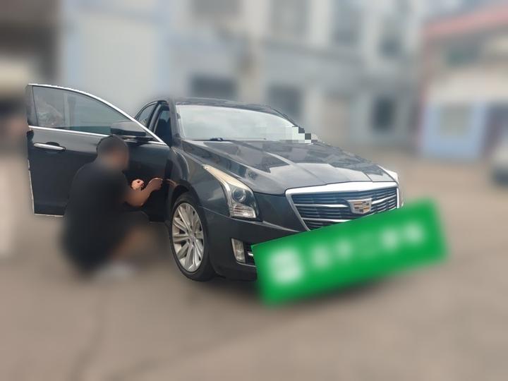 ATS-L 2017 28T Tech photo 3
