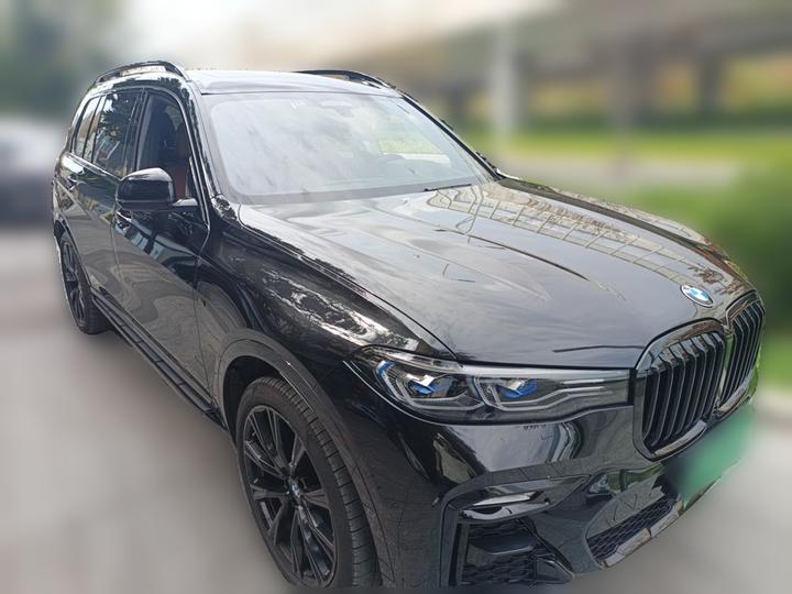 X7 2022 xDrive40i Executive M Sport Package photo 3