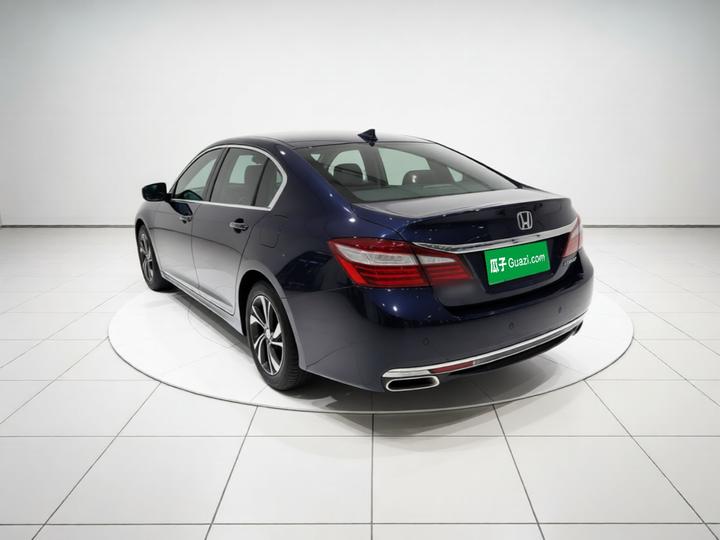 Accord 2016 2.0L Elite photo 4