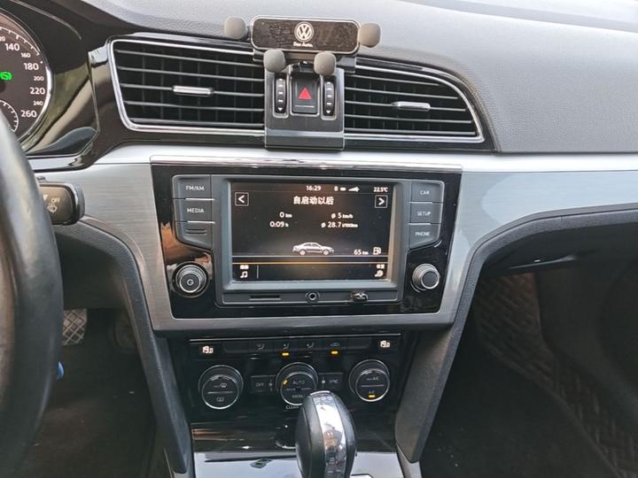 Lamando 2017 280TSI DSG Comfort photo 8