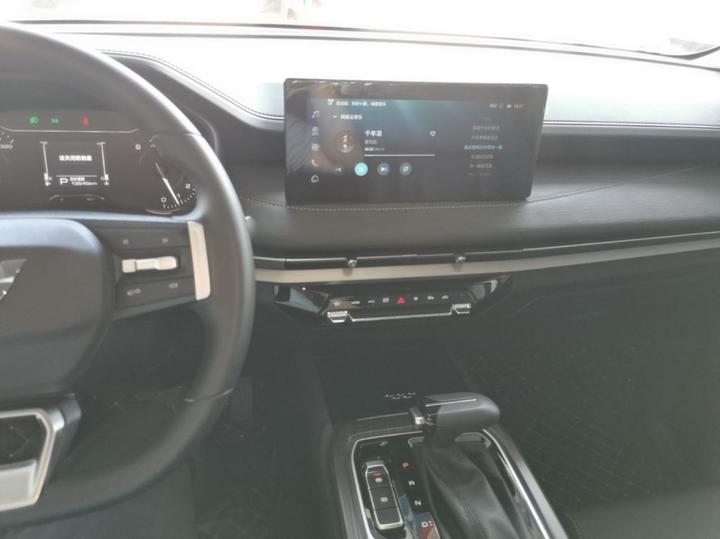 Wuling 2022 1.5T CVT Smart Luxury photo 8