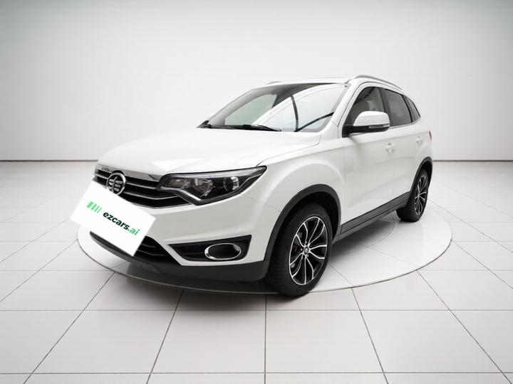 FAW Senia R7 2017 1.6L MT Smart