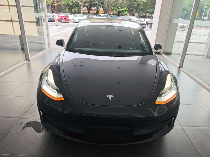 Model 3 2020 Standard Range RWD Upgraded photo 2