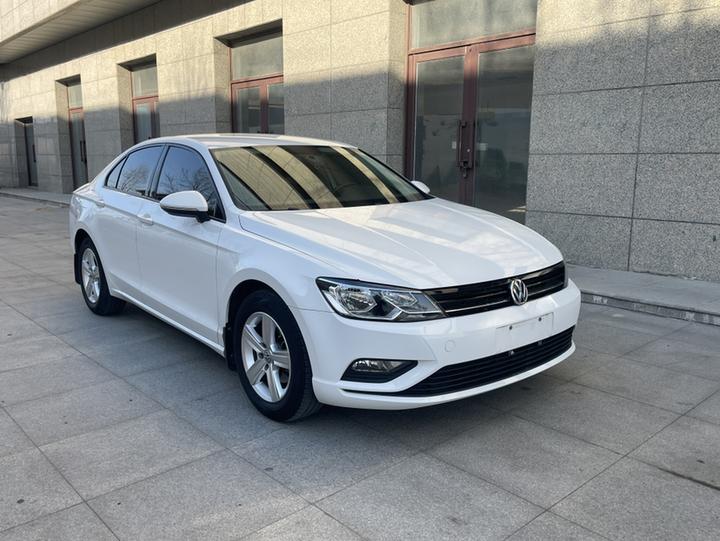 Lamando 2018 230TSI DSG photo 3