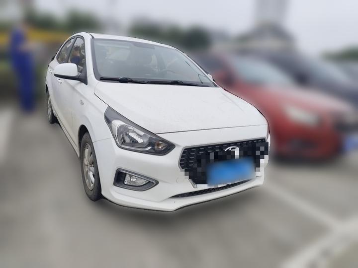 Verna 2017 1.4L AT China V photo 3