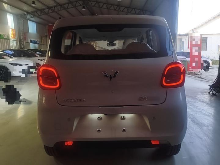 Hongguang MINIEV 2025 4th Gen 4-Door Advanced photo 3