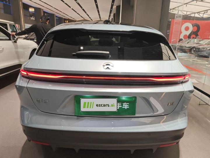 ET5T 2024 75kWh Touring photo 3
