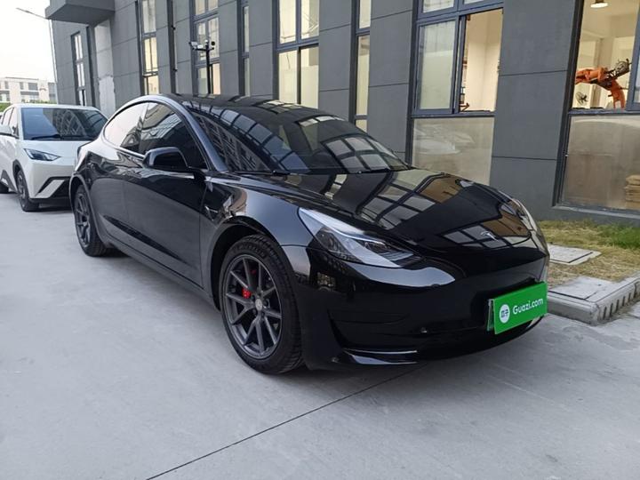 Model 3 2022 RWD photo 3
