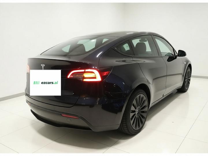 Model Y 2021 Standard Range RWD photo 6