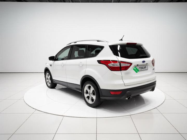 Kuga 2018 EcoBoost 180 RWD photo 4